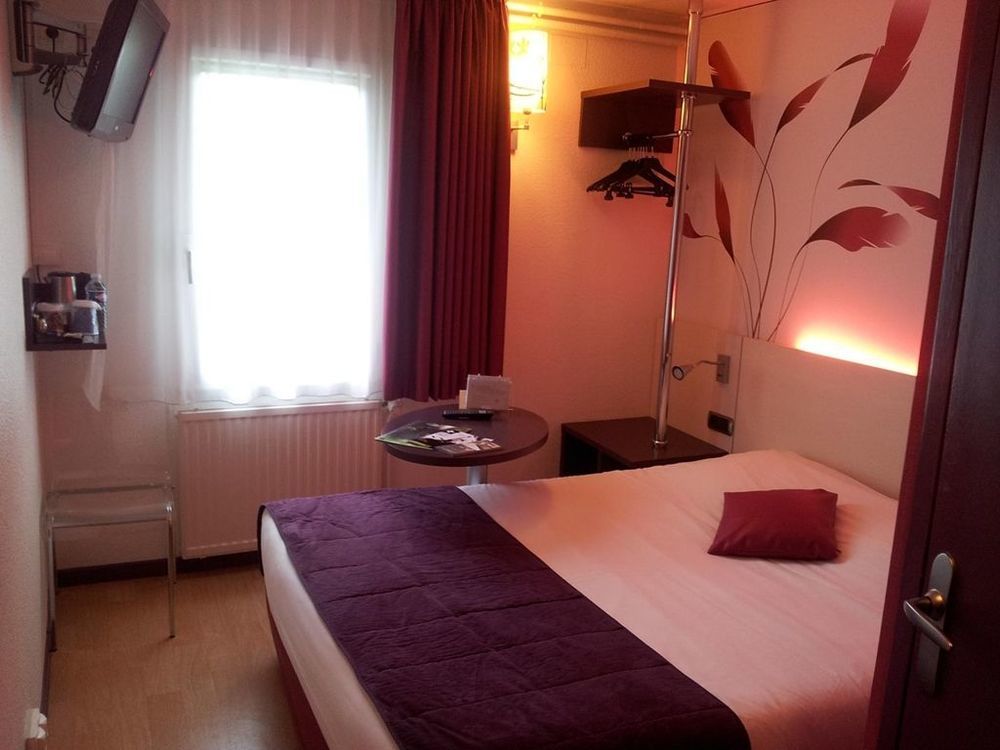 Hotel Inn Design Sedan Room photo